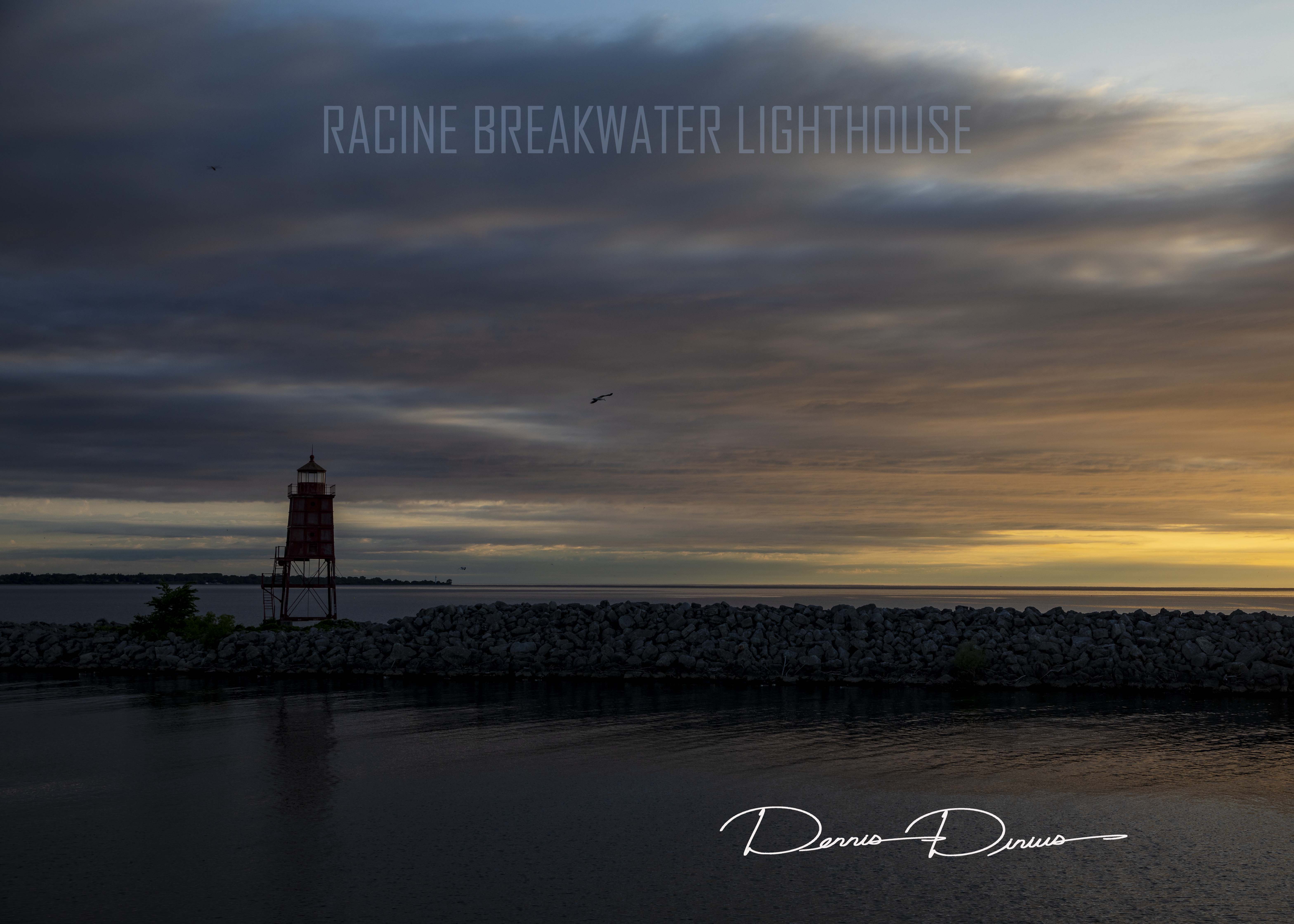 2025-0624-4318-RacineBreakwaterLighthouse.jpg