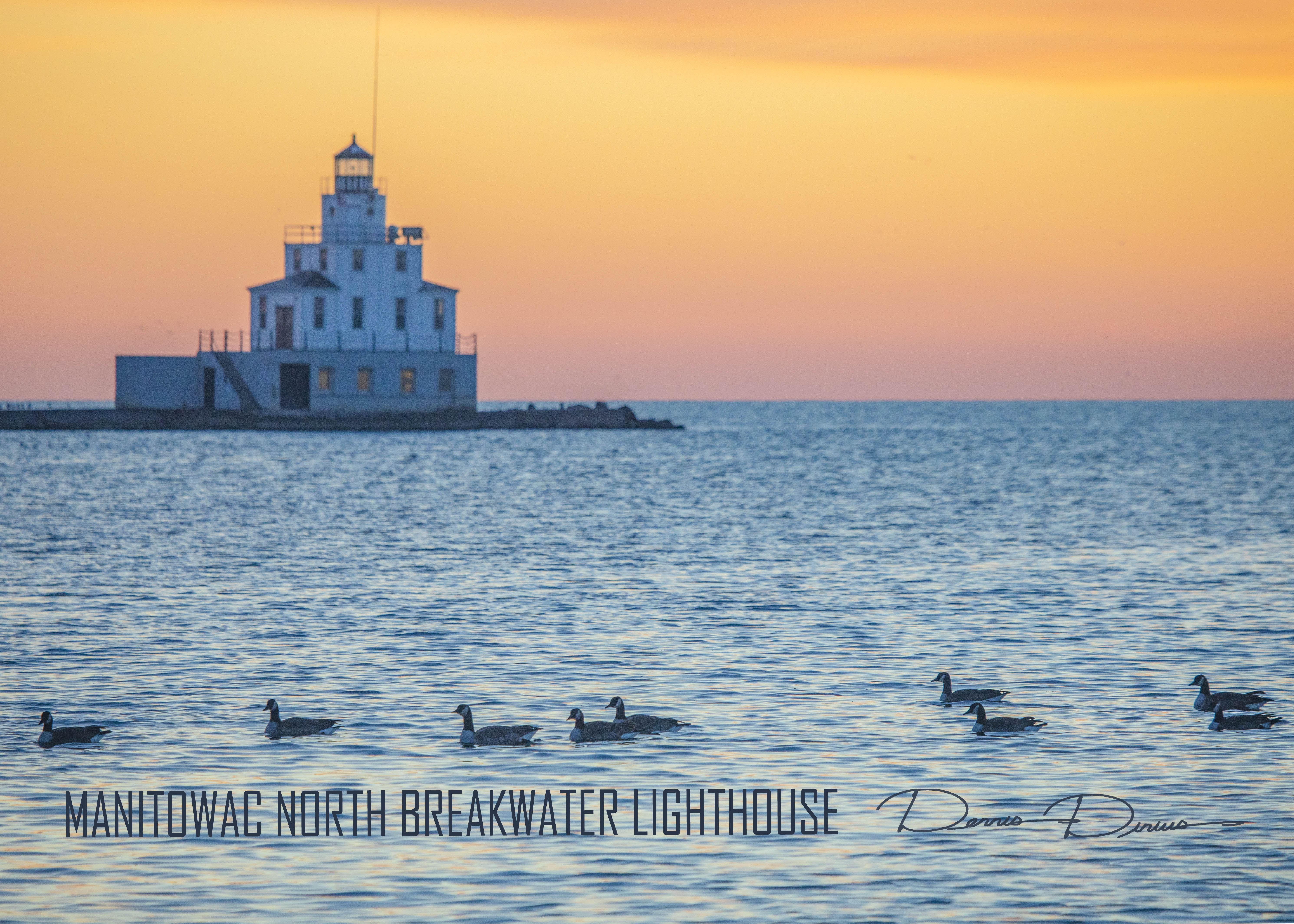 2024-1009-6997-ManitwocNorthBreakwaterLighthouse.jpg
